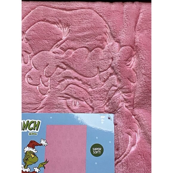 Dr. Seuss The Grinch Embossed Pink Throw Blanket Christmas 50 X 70" VIRAL NEW - Picture 6 of 14